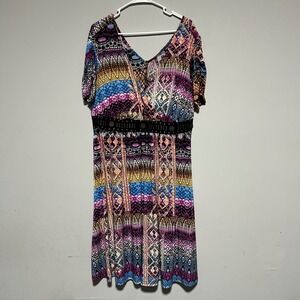 Mille Gabrielle Women's 2X V Neck Short Sleeve Geometric Print Dress